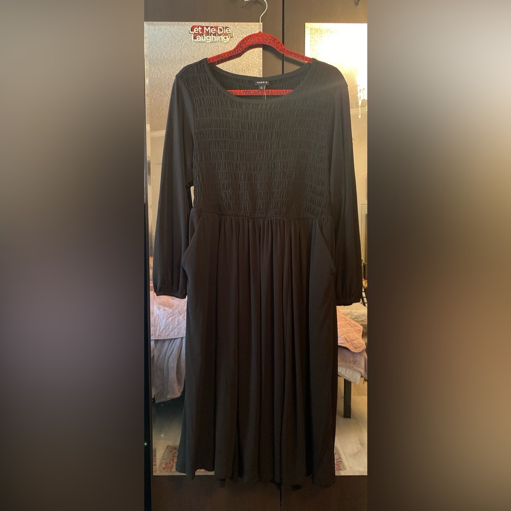 NWT Torrid Black Jersey Long Sleeve Midi Dress